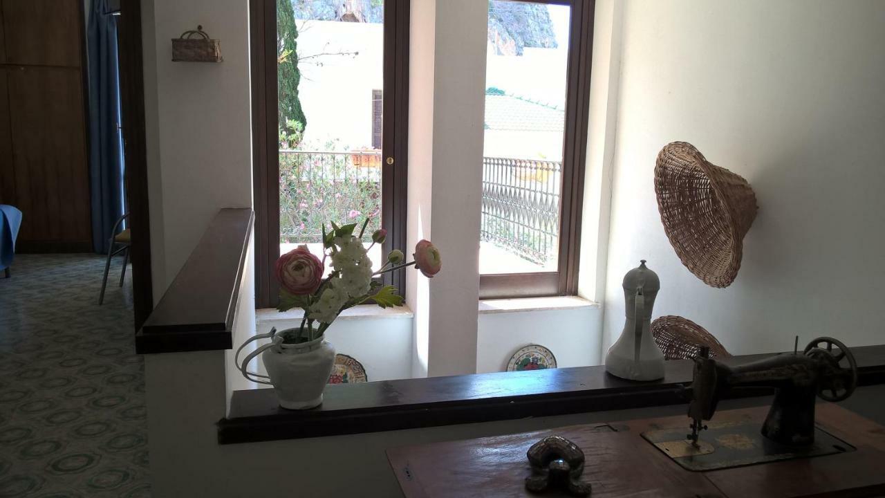 B&B Villa Il Carrubo San Vito Lo Capo Luaran gambar