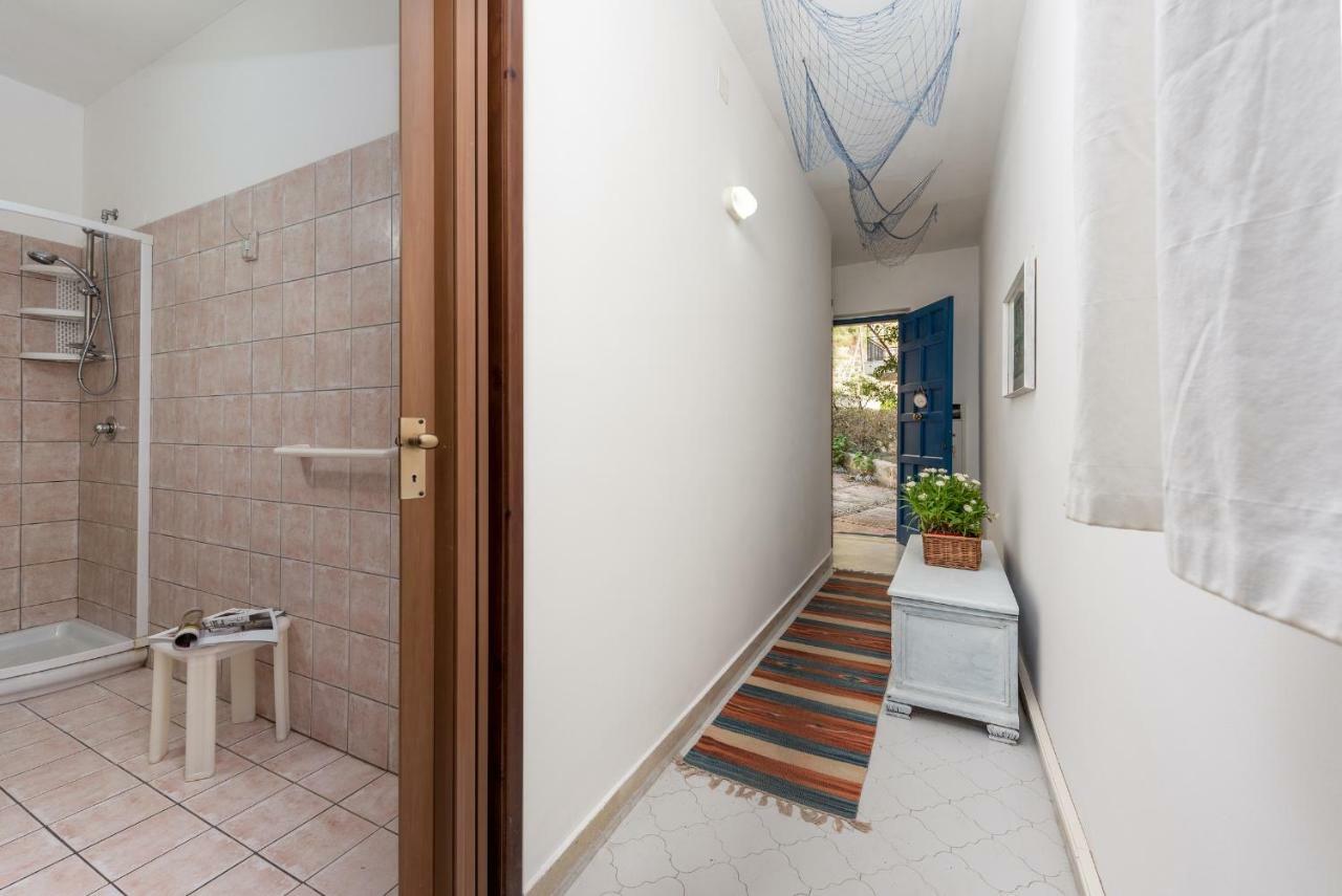B&B Villa Il Carrubo San Vito Lo Capo Luaran gambar